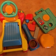 立っちで熱中シリーズ　8ヶ月〜　知育玩具　長く使えるおもちゃの画像