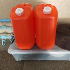 灯油タンク　20L　水を入れておもりとして使用していた