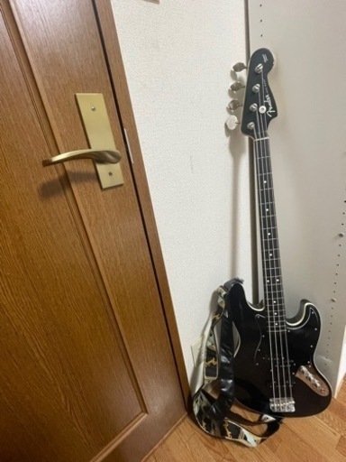 Fender Japanエレキベース