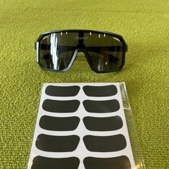スポーツ　サングラス　新品未使用　アイブラックシール　おまけ