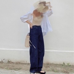 【池袋取引可】UNIQLO 人気廃盤ジーンズの画像