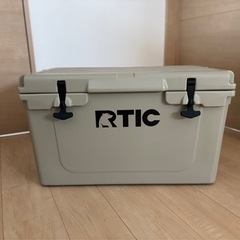 クーラーボックス　RTIC 45QT