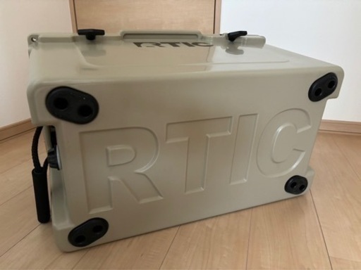 クーラーボックス　RTIC 45QT