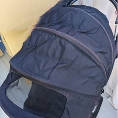 ベビーカー譲ります　エアバギー付属付きの画像