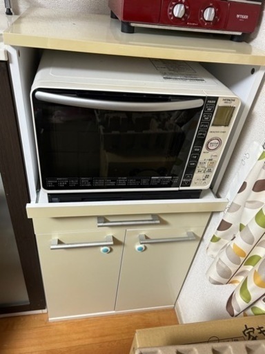 2/5までに取りに来れる方！値下げ！食器棚　レンジボード