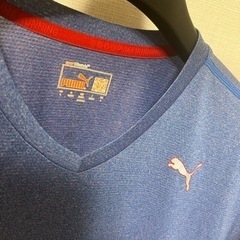 PUMA プーマ　スポーツ Vネック Tシャツ　中古品（状態良品）の画像
