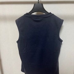 NIKE ナイキ　スポーツ ノースリーブ Vネック Tシャツ　中古品の画像