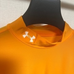 UNDER ARMOUR アンダーアーマー　スポーツ インナー ロング Tシャツ　中古品（状態良品）の画像