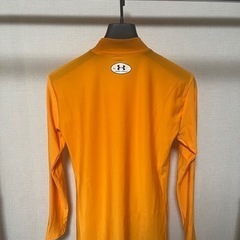 UNDER ARMOUR アンダーアーマー　スポーツ インナー ロング Tシャツ　中古品（状態良品）の画像