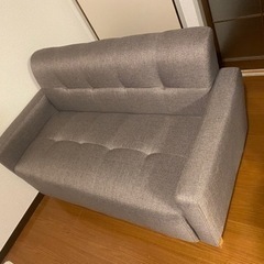 ソファー 差し上げます