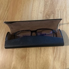 【中古品】Burberry メガネ＋ケースセットの画像