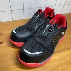 ☆mandom(マンダム)安全靴 size23.5㎝EEEE☆