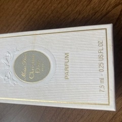 確定済　香水　DIOR バーバリー　GUCCIの画像