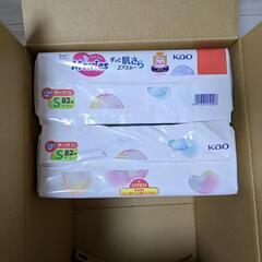 メリーズ　テープSサイズ(4-8kg)82枚✕2袋の画像