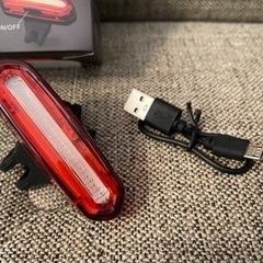 LEDリアライト　USB充電式　自転車やランニング、トレッキングなどで！の画像