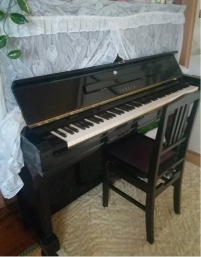 アップライトピアノ