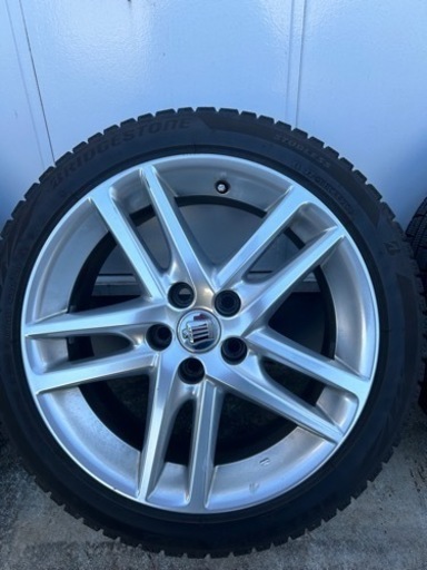 10％値引きします、早い者勝ち225/45R18スタッドレスタイヤホイール4本