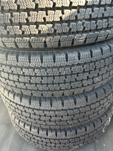 (製造2022)145/80R12 スタッドレス4本　軽トラック　軽バン　１２インチ