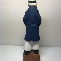 N2401-853 船長 木彫り 汚れあり 中古の画像