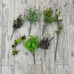 フェイクグリーン（造花）100本程度の画像
