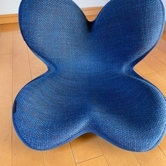 （お話中）骨盤サポートチェアー Style  MTG