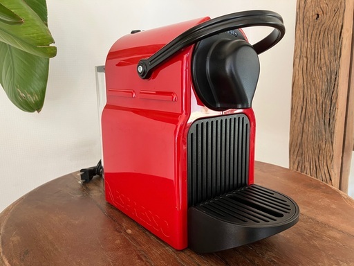 ネスプレッソ NESPRESSO C40RE  イニッシア ルビーレッド