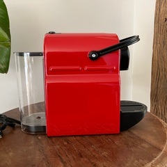 ネスプレッソ NESPRESSO C40RE  イニッシア ルビーレッドの画像
