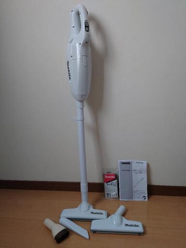 マキタ コードレス掃除機CL107FD 紙パック式 バッテリー無し