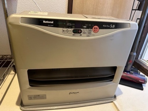 石油ストーブ　ヒーター