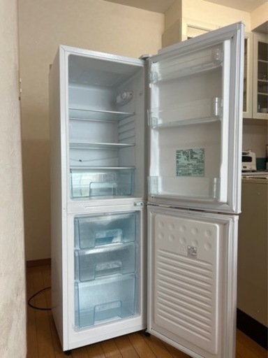 冷蔵庫　冷凍庫大きめ　162L  アイリスオーヤマ　2019年製