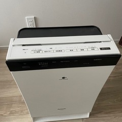 19年製Panasonic ナノイー加湿空気清浄機の画像