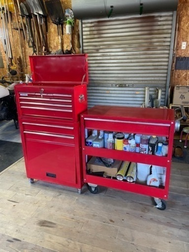 ツールワゴンとキャビネットのセット