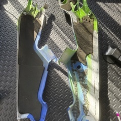 zxr250 純正シートカウル　左の画像