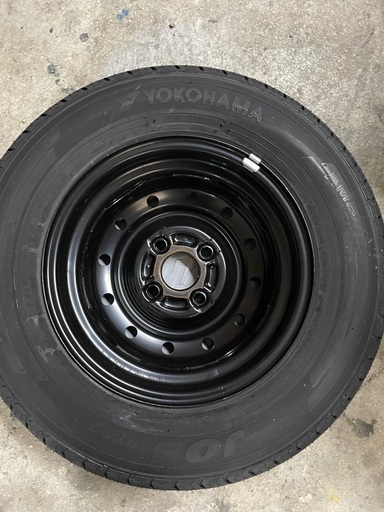 エブリー新品　ノーマルタイヤホイールセット