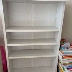 【お値下げしました】本棚　の画像