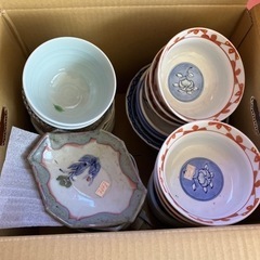 新品　小鉢　大鉢　お皿　箱いっぱい　器