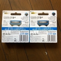 髭剃り替え刃　2箱12個入りの画像
