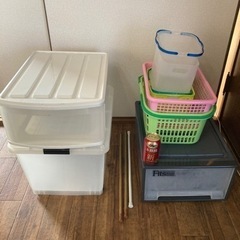 衣装ケース　カゴ　突っ張り棒ほか