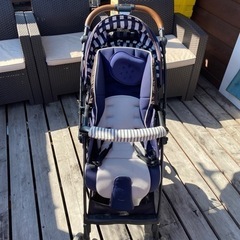 赤ちゃん本舗限定モデル♦︎アップリカ♦︎ベビーカー♦︎レインカバー&バッグ付の画像