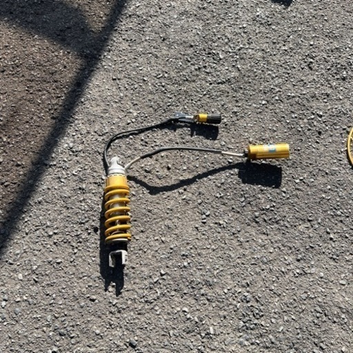 ZZR1100D オーリンズ　リヤサス