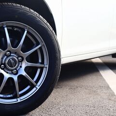 😊東海エリア・自社ローン取り扱い店！ 最長36回！カローラフィールダー 1.5 HV G 後期モデル 白の画像