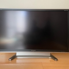 SHARP AQUOS 42インチ 液晶テレビ（2008年製）