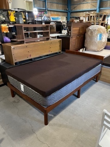 ☆激安!!☆ セミダブルベッド フレーム＆マットレス シンプルフレーム