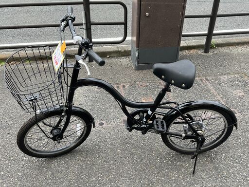 リサイクルショップどりーむ天保山店　No1018　自転車　20インチ　美品♪　6段ギア付き　LEDオートライト付き　早い者勝ち　街乗りに便利