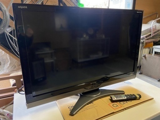 SHARP シャープ AQUOS 40インチ 液晶テレビTV LC-40SE1リモコン付き2010年製 中古品 ジャンク扱い