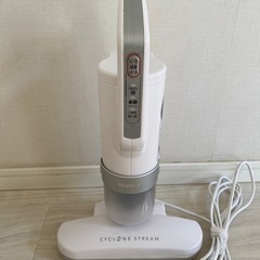 【美品】超吸引　布団クリーナー　アイリスオーヤマ　