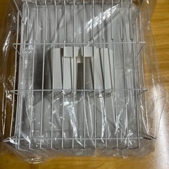 水が流れる水切りラック トレーの画像