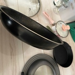 フライパン、鍋、立てられる蓋、ガラス蓋、スキレット、スキレット専用ハンドルカバーの画像