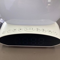 プロジェクションウォッチ　多機能光目覚まし時計　音楽再生の画像