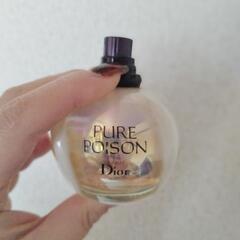 dior purepoison 残量半分くらいの画像